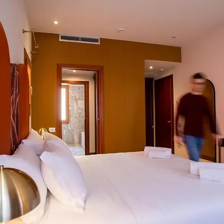 Palazzina Fortuny Bed & Breakfast 3*