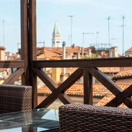 Palazzina Fortuny Bed & Breakfast