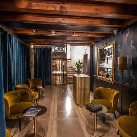 Palazzina Fortuny 4*