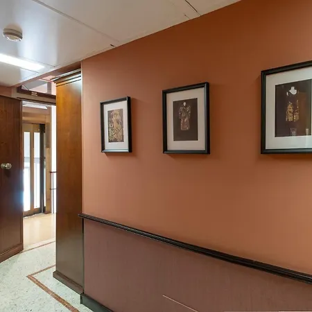 לינה וארוחת בוקר Palazzina Fortuny ונציה