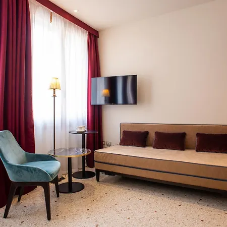 לינה וארוחת בוקר Palazzina Fortuny ונציה